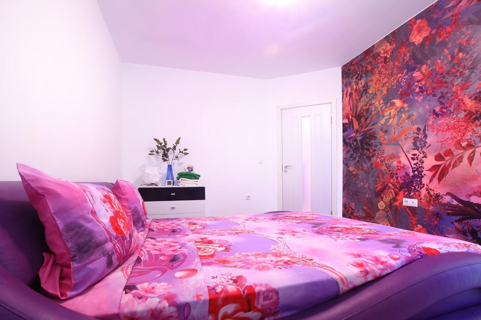 Private Apartment With Parking And Pool Балчик Екстериор снимка