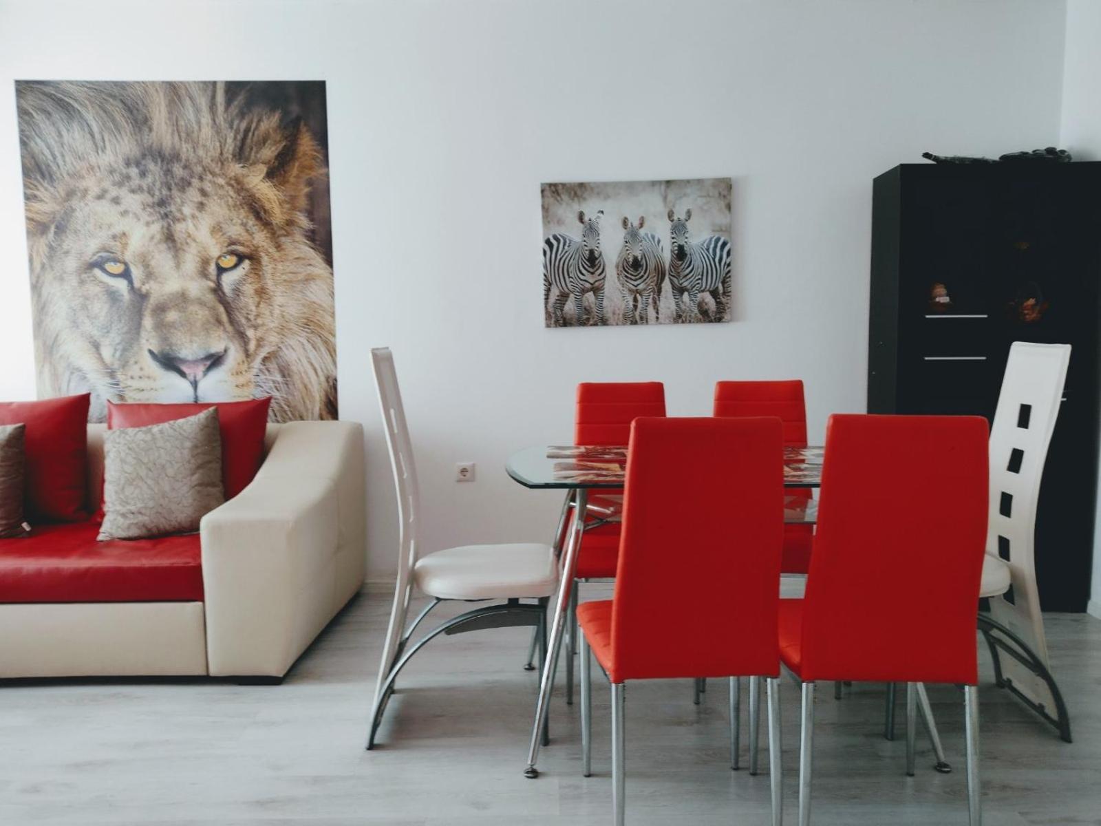 Private Apartment With Parking And Pool Балчик Екстериор снимка