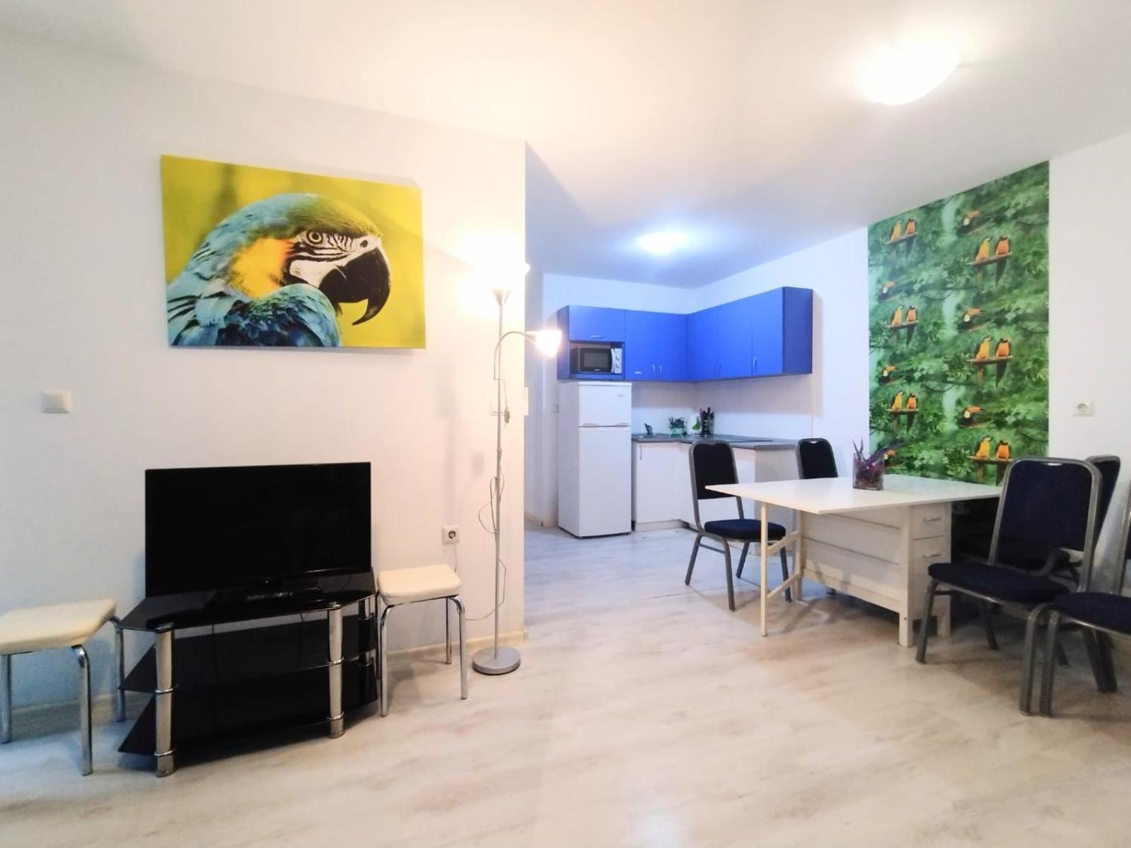 Private Apartment With Parking And Pool Балчик Екстериор снимка