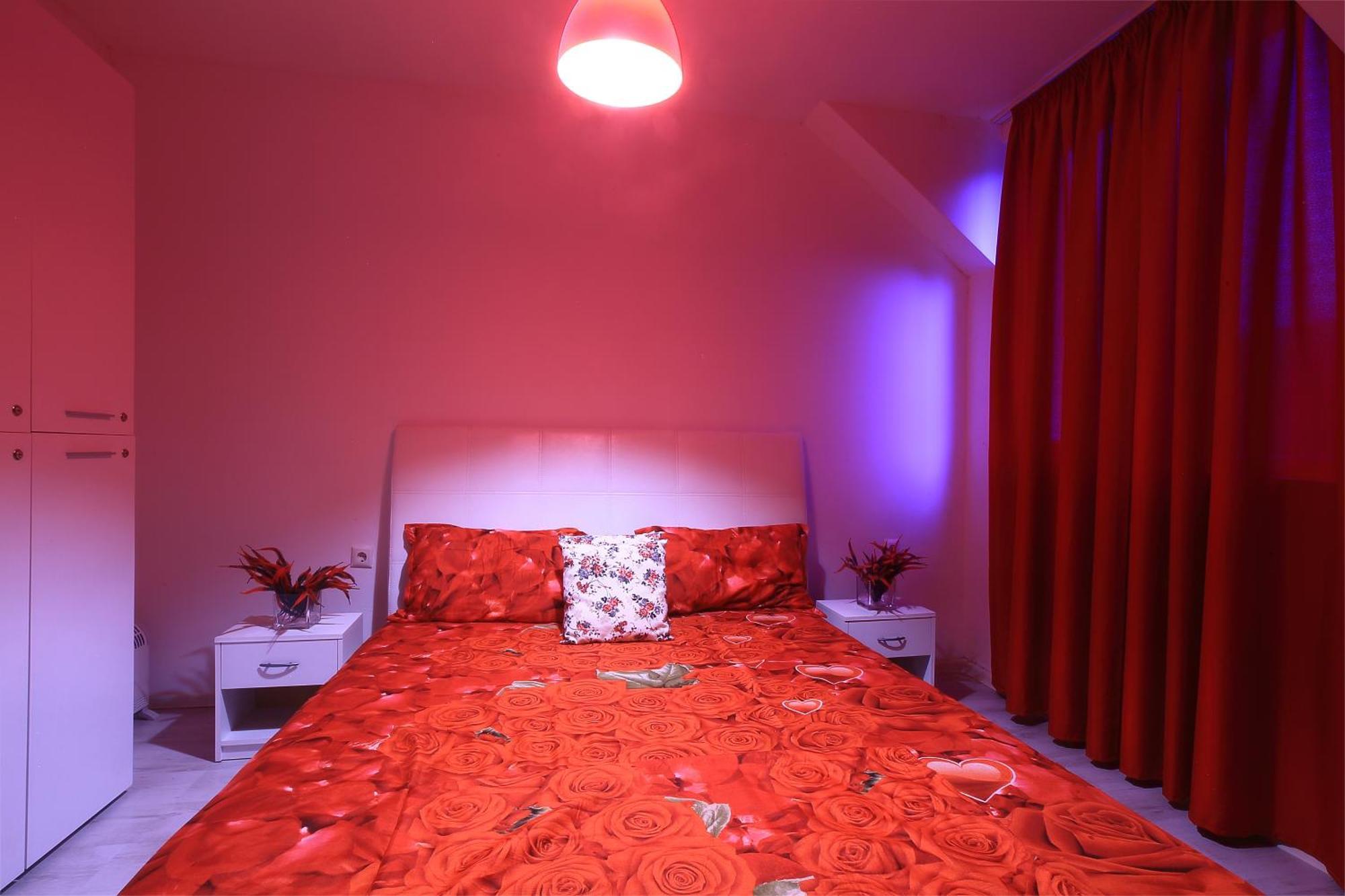 Private Apartment With Parking And Pool Балчик Екстериор снимка