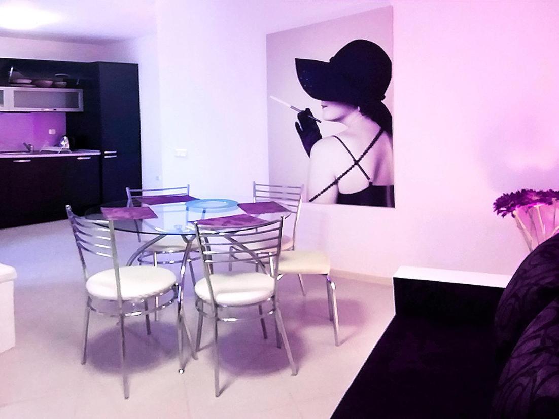 Private Apartment With Parking And Pool Балчик Екстериор снимка