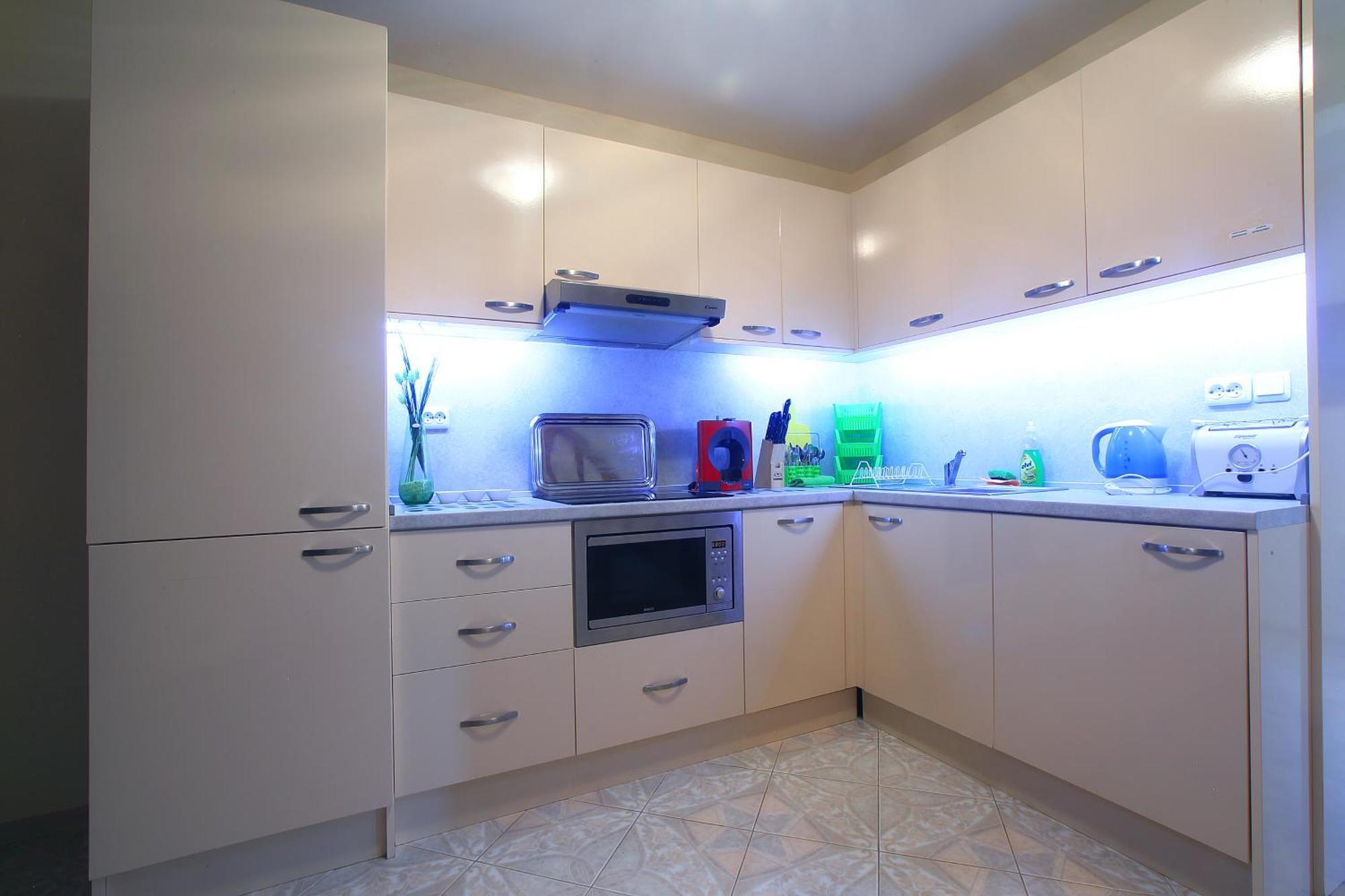 Private Apartment With Parking And Pool Балчик Екстериор снимка