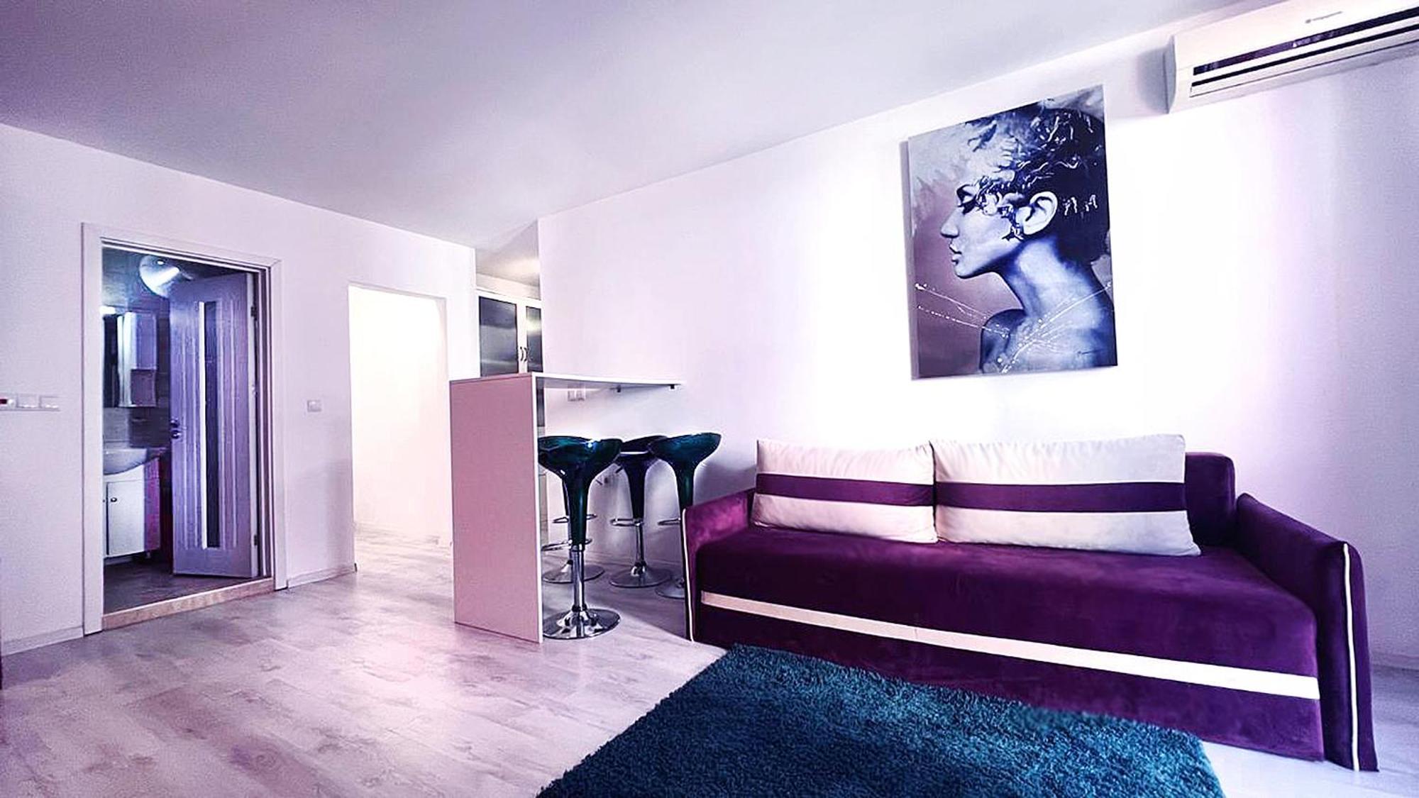 Private Apartment With Parking And Pool Балчик Екстериор снимка